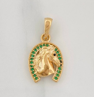 Dije Herradura Caballo / Peso : 2,45 Gr Prom / 2,3 Cm - 18 K